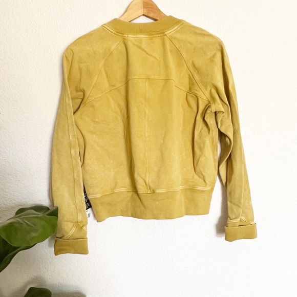 LULULEMON Washed Vintage Gold Ready to Roll Crewneck Sweater 6 New - Picture 4 of 4